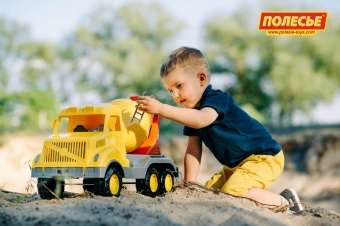 "Богатырь", автомобиль-бетоновоз арт. 37350 Полесье.